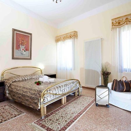 Di.Gianfranco Piano Nobile Lägenhet Venedig Exteriör bild